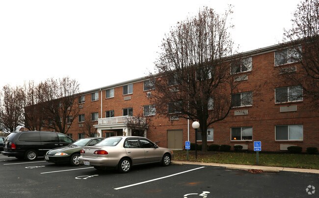 Primary Photo - Sherman Glen