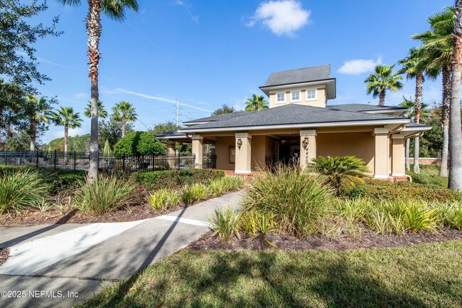 Building Photo - 4459 Ellipse Dr