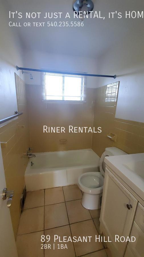 Building Photo - 89 Pleasant Hill Rd