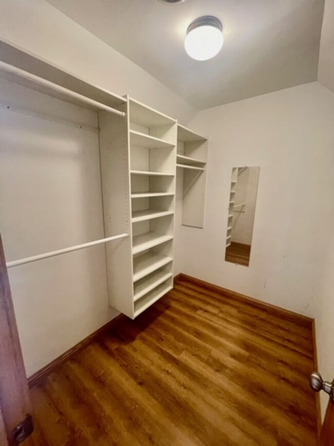 Building Photo - 3425 W Morningside Ct
