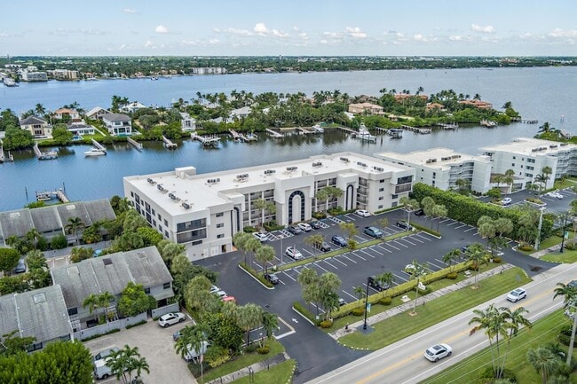 Building Photo - 3525 S Ocean Blvd
