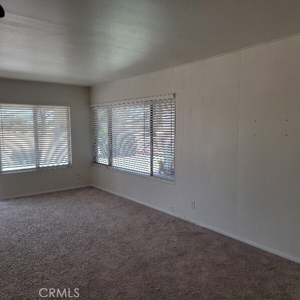 Building Photo - 28894 Portsmouth Dr