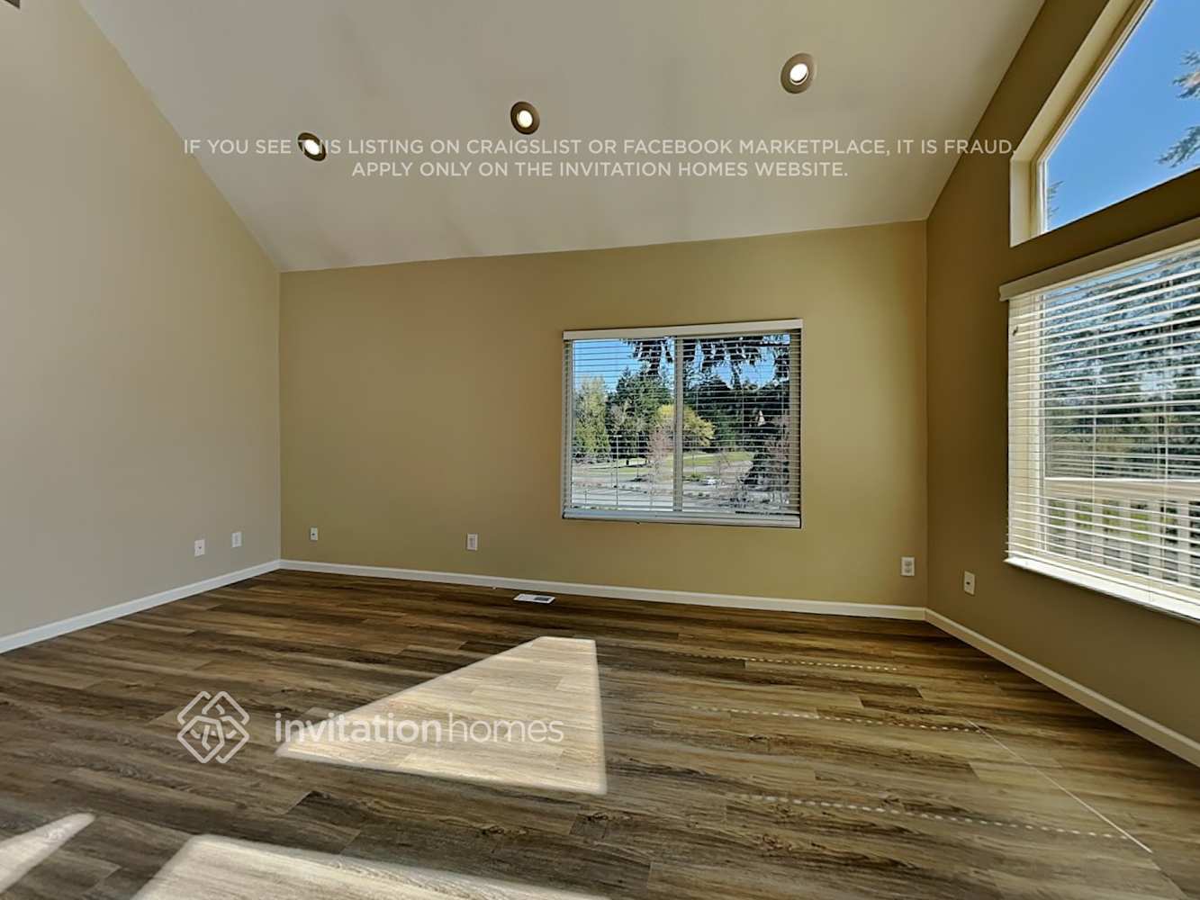 Building Photo - 16911 S Tapps Dr E