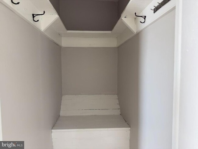 Building Photo - 14 Third Unit 3