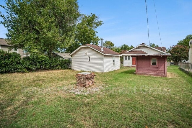 Building Photo - 1412 S Florence Pl
