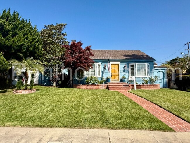 Primary Photo - 2676 Narcissus Dr