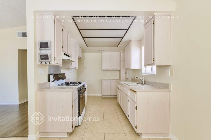 Building Photo - 27317 Del Monte Ln