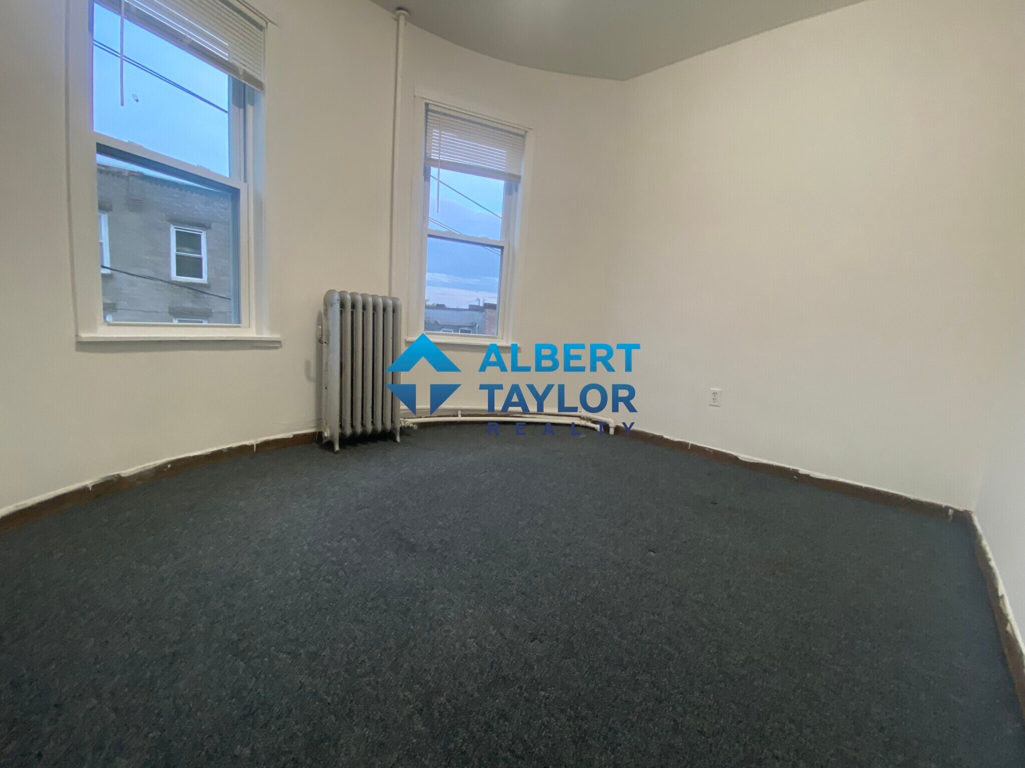 Building Photo - 10 Parker Hill Ave