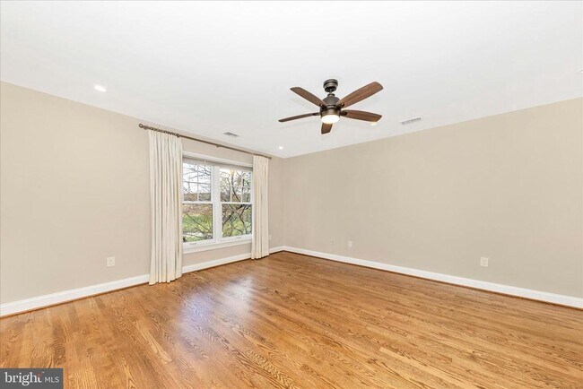 Building Photo - 9723 Beman Woods Way