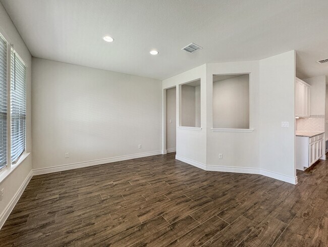 Building Photo - 12119 Cat Ballou