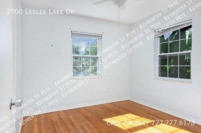 Building Photo - 2900 Leslee Lake Dr N