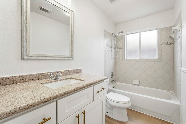 Building Photo - 11011 Almond Grove