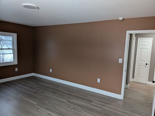 Building Photo - 1520-1524 Sanderson