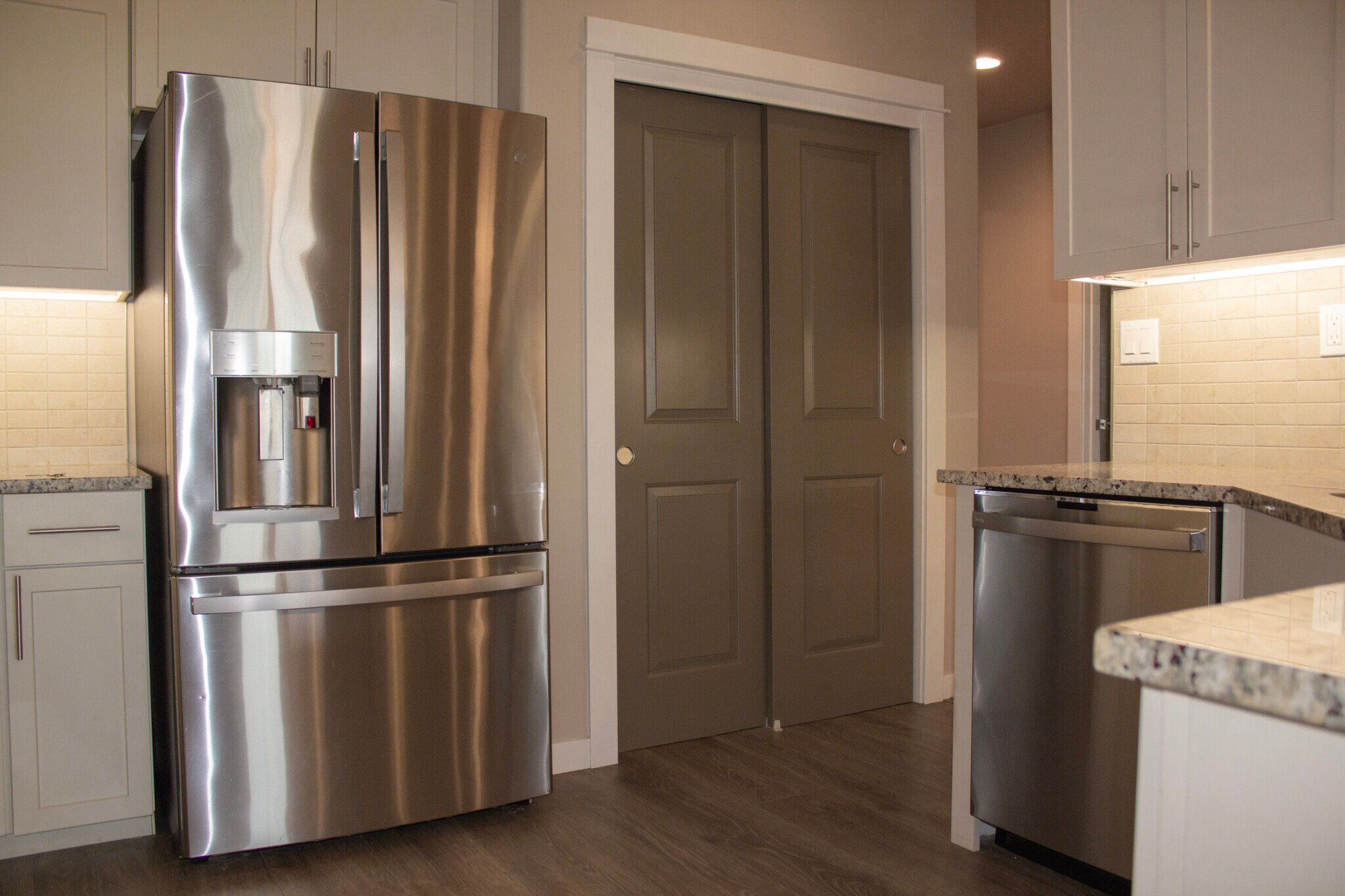 Building Photo - 10555 W Catmint Dr