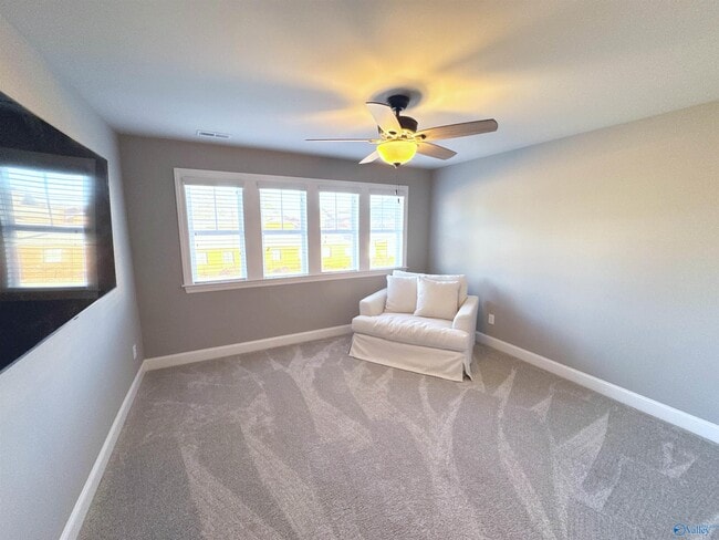 Building Photo - 4260 Sullivan St