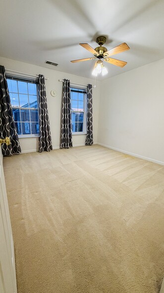 Guest Room #1 - 21754 Cypress Valley Ter