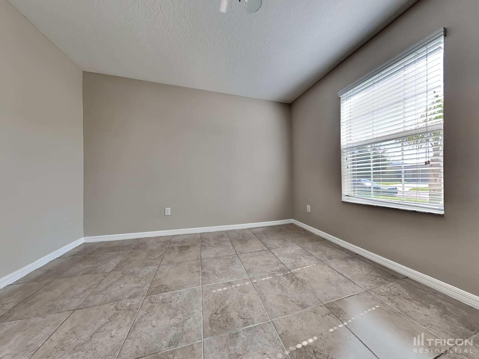 Building Photo - 1752 Broad Winged Hawk Dr