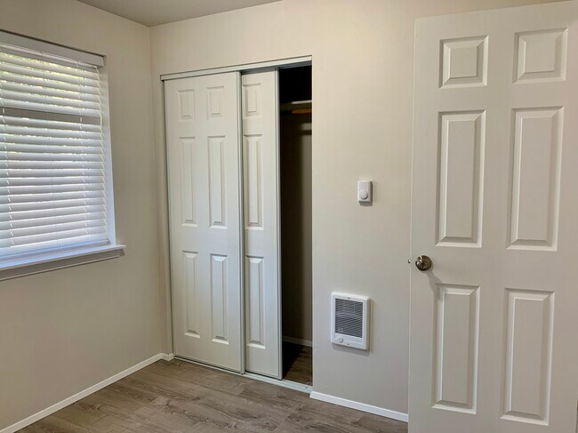 Bedroom Closet - 6818 S J St