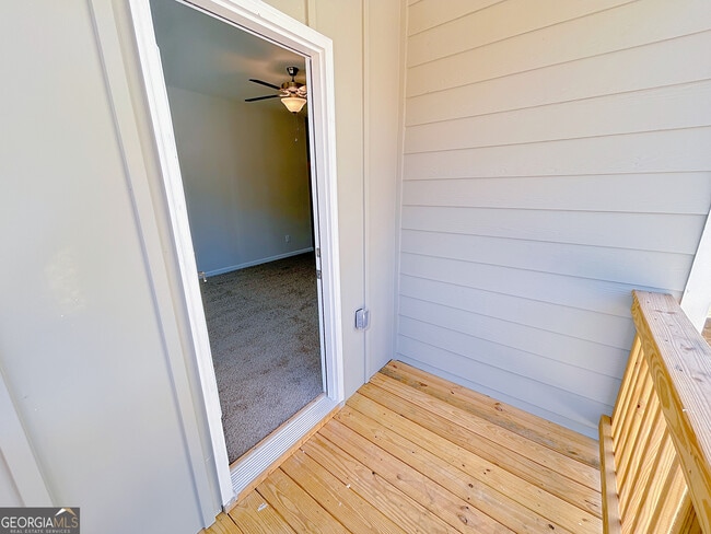 Building Photo - 2586 Mls Cmn Dr