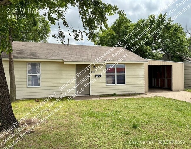 Primary Photo - 208 W Hartford Ave