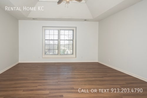 Building Photo - 18880 W 116th St