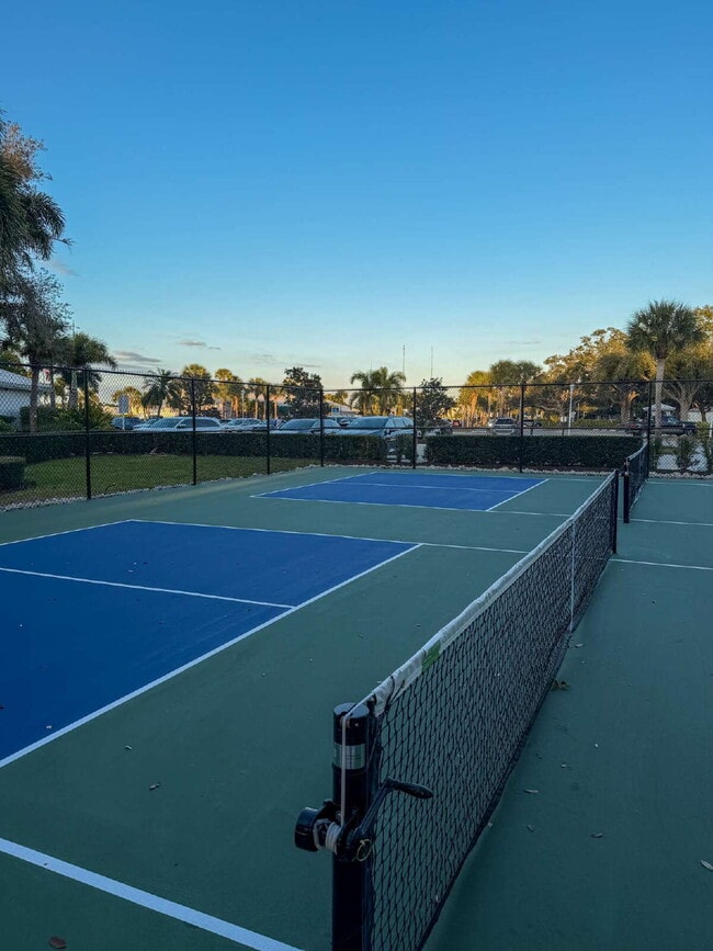 Building Photo - Turkey Furnished 3 Bed Pool Home in Venice