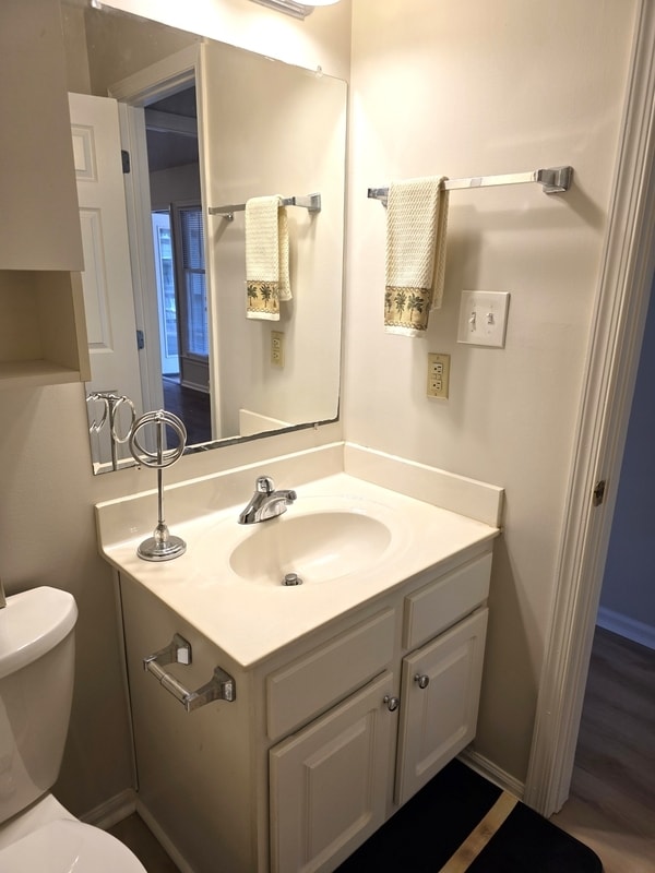 Building Photo - 2811 Edridge Ct