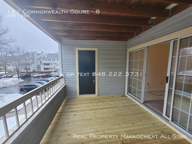 Building Photo - 121 Commonwealth Ct