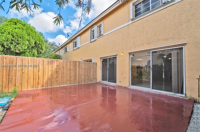 Building Photo - 13929 SW 102nd Terrace