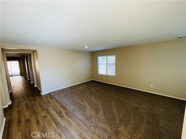 Building Photo - 147 Ropango Way