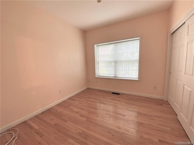 Building Photo - 1309 Half Moon Bay Dr