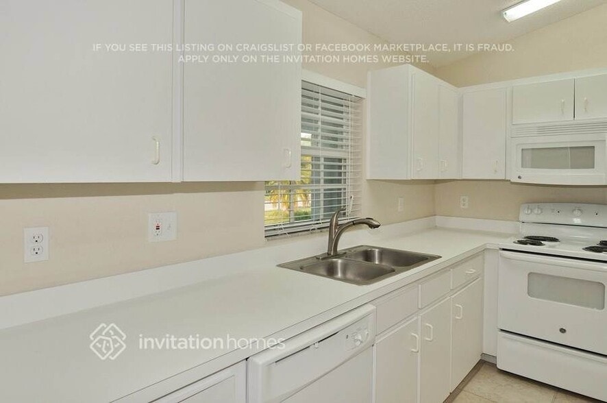 Building Photo - 3808 Sugar Creek Ct