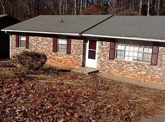 Primary Photo - 1012 Cone Rd