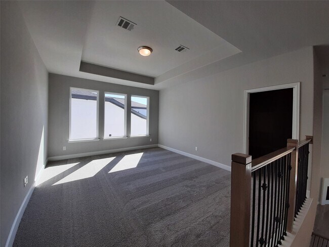 Building Photo - 7575 Pemberley Ct