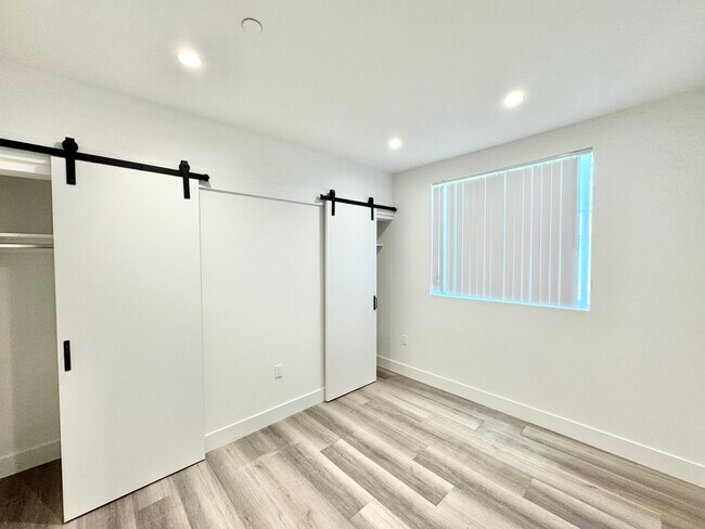 Building Photo - 11155 Huston St