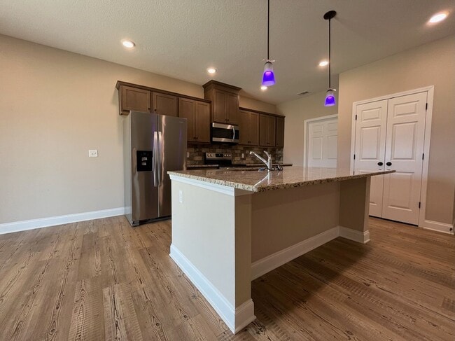 Building Photo - New Home in Smiths Station