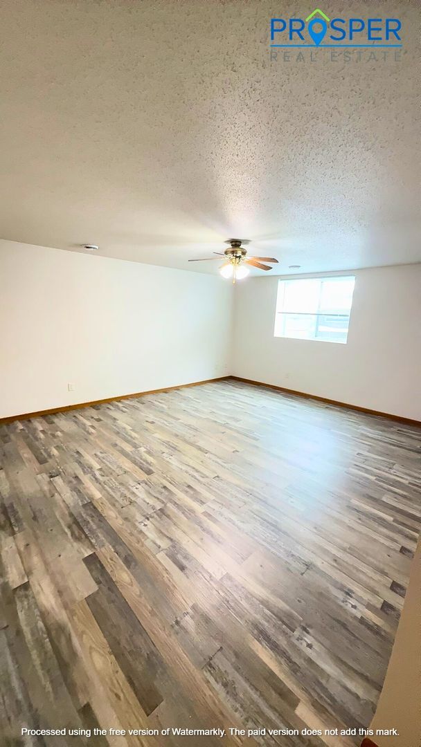 Building Photo - FO13511