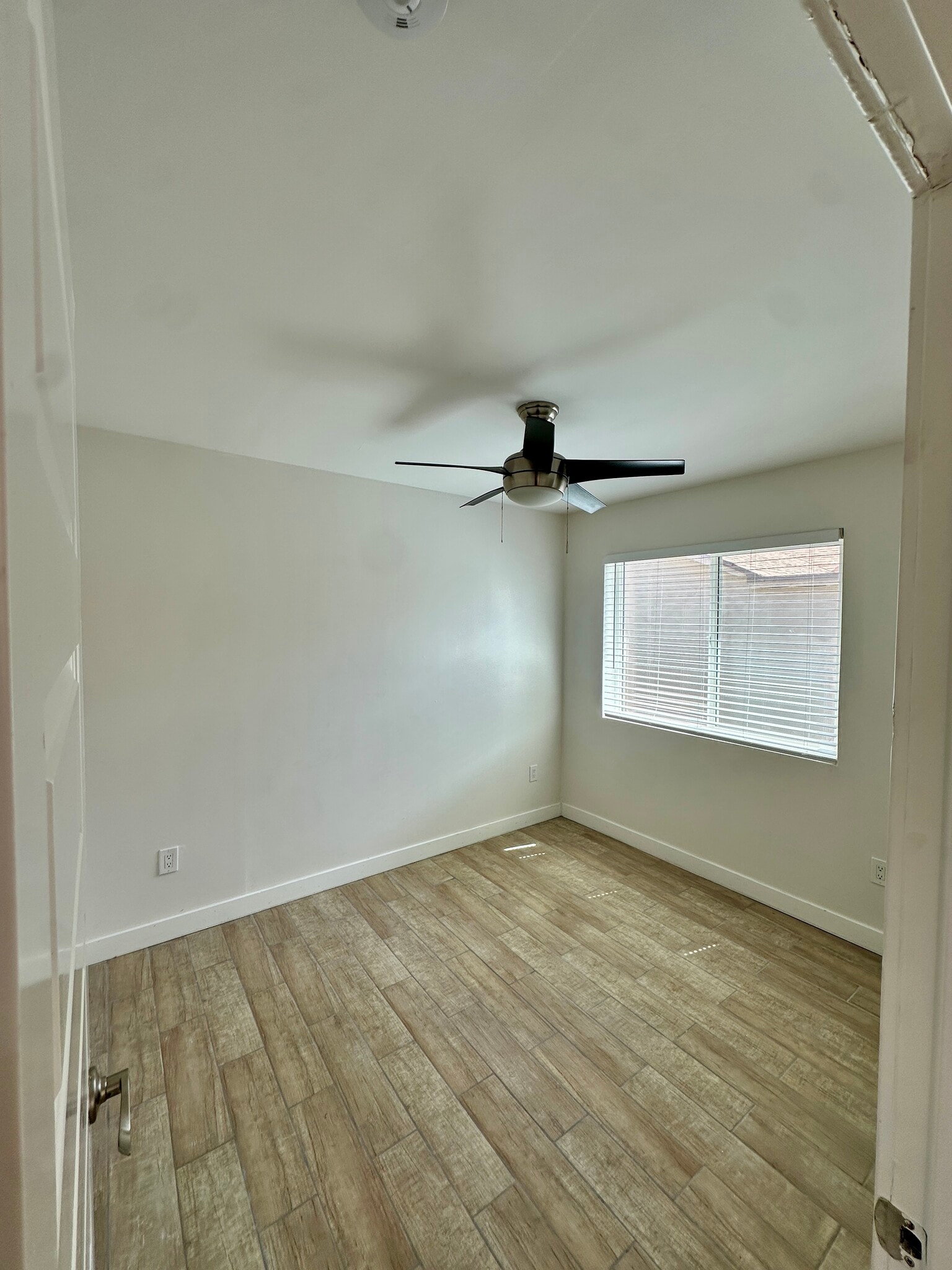 Building Photo - 2308 N 28th PL