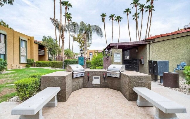 Building Photo - 2 Bedroom Condo in the Scottsdale Terrace Condominiums Community Near N Pima Rd and E Indian Scho...