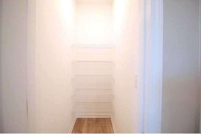 Building Photo - 4514 Valtek Ct