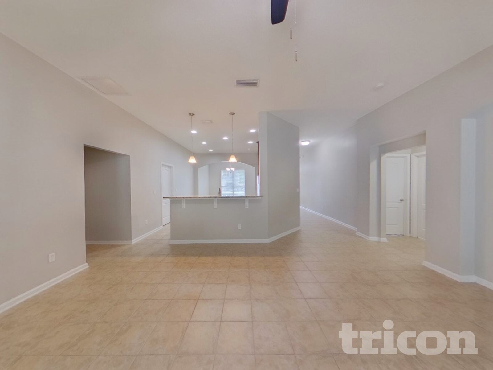 Building Photo - 86301 Fortune Dr