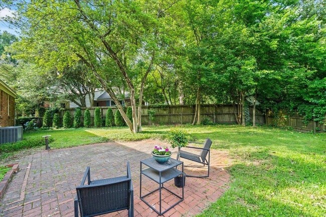 Building Photo - 5081 Rich Rd