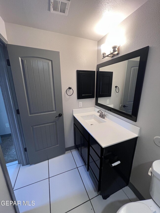 Building Photo - 807 HC Gilbert Minjares Dr