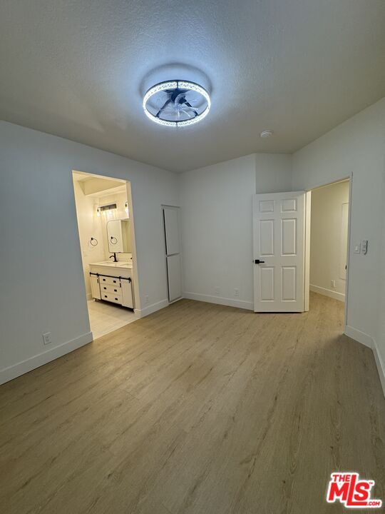 Building Photo - 5620 Yolanda Ave