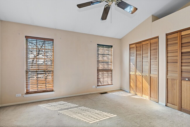 Building Photo - 1273 Cranbrook Dr