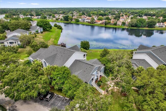 Building Photo - 2533 Grassy Point Dr