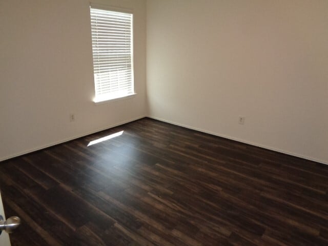Building Photo - 16747 Fallen Timbers Dr