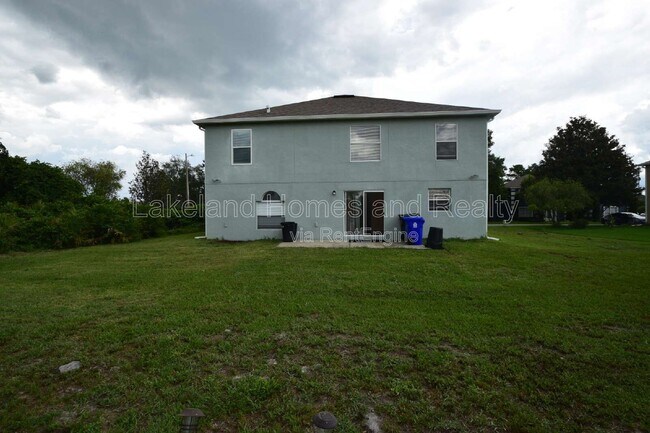 Building Photo - 5123 Spanish Oaks Dr