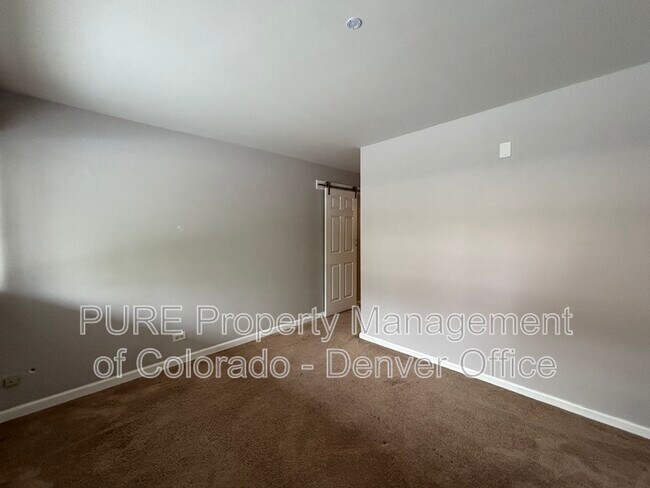 Building Photo - 888 Logan St