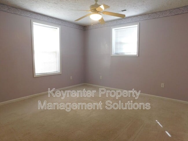 Building Photo - 1605 4th St